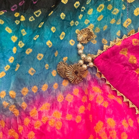 Pakistani Indian Dupatta ( scarf ) - Picture 3 of 5